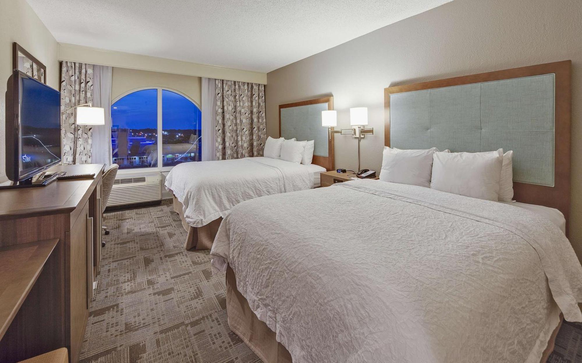 Hampton Inn Myrtle Beach Broadway At The Beach Exterior foto